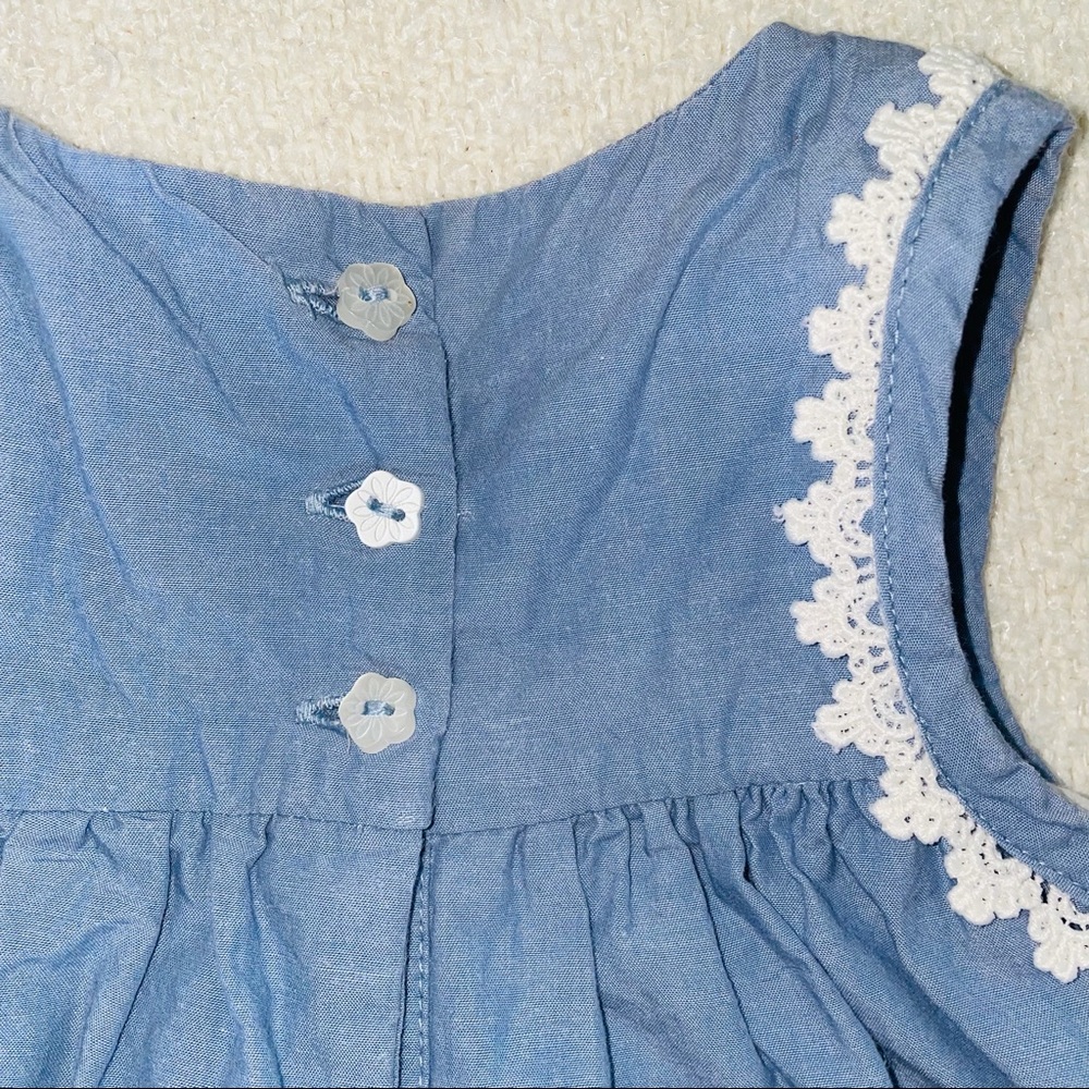 CHAMBRAY & LACE - Picture 4 of 6